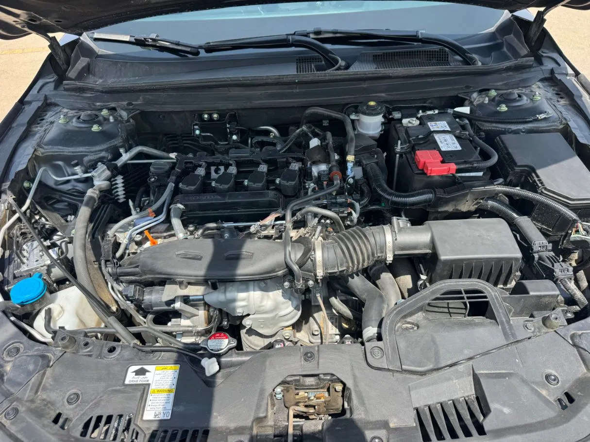 Car image 21