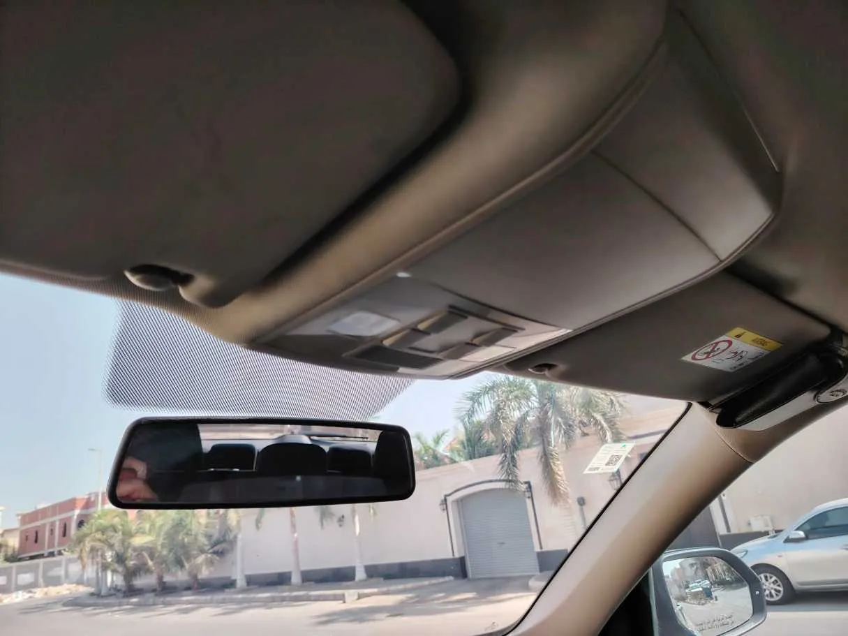 Car image 39