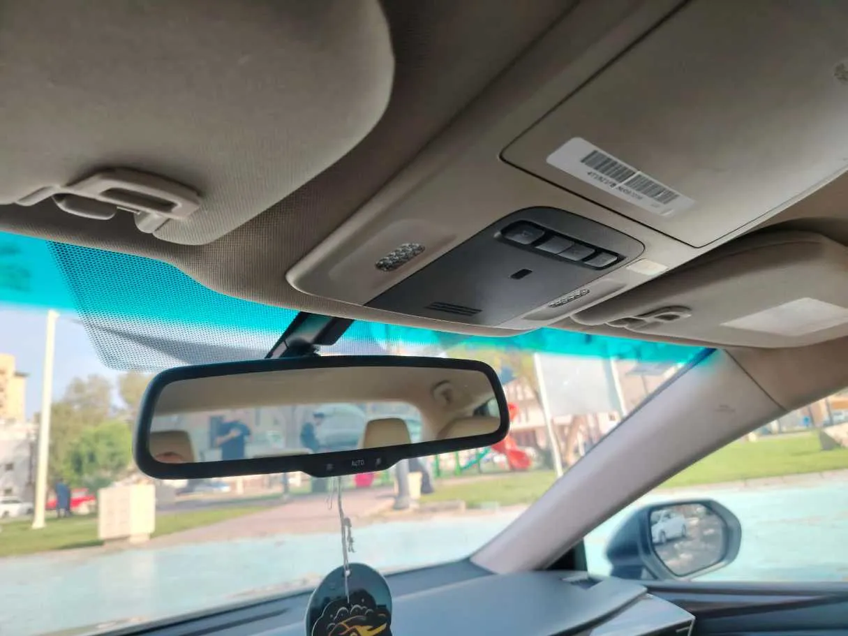 Car image 31