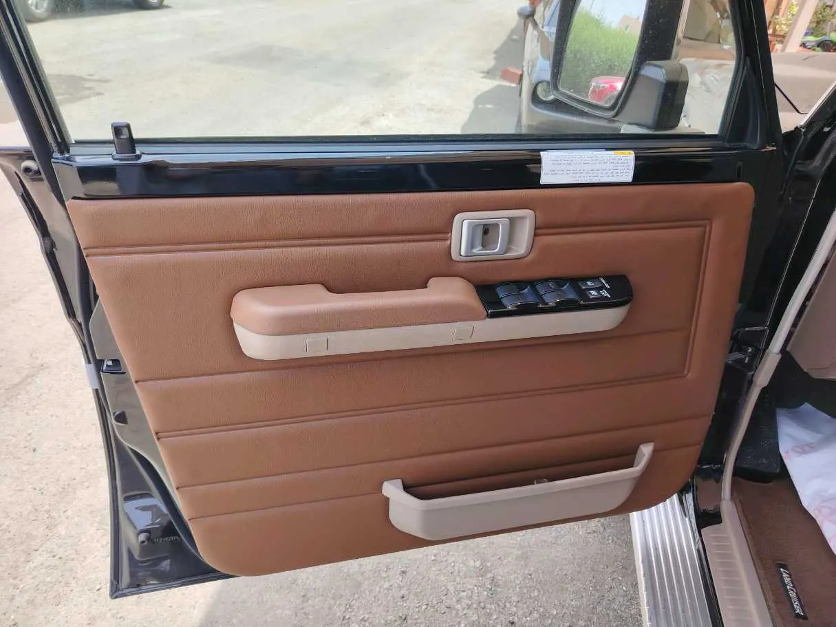 Car image 39