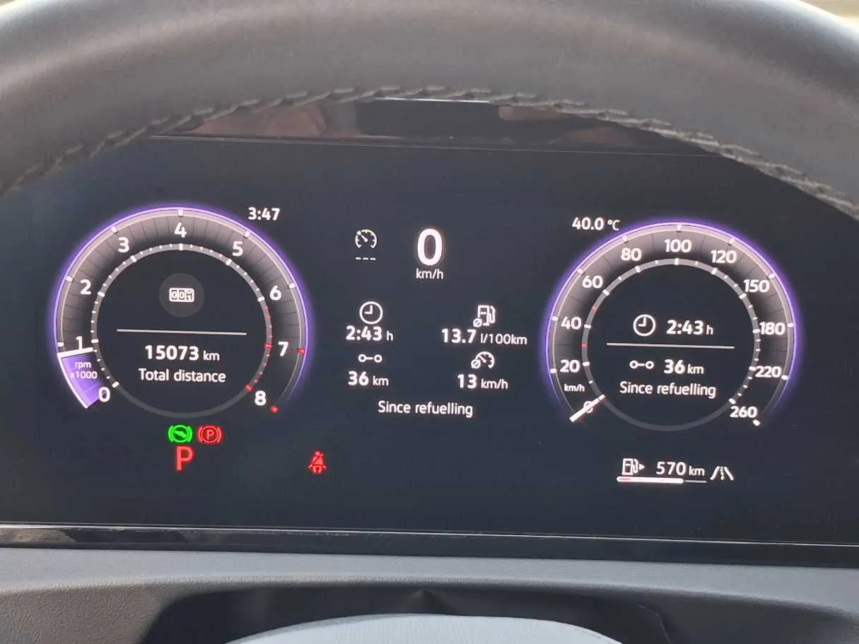 Car image 20