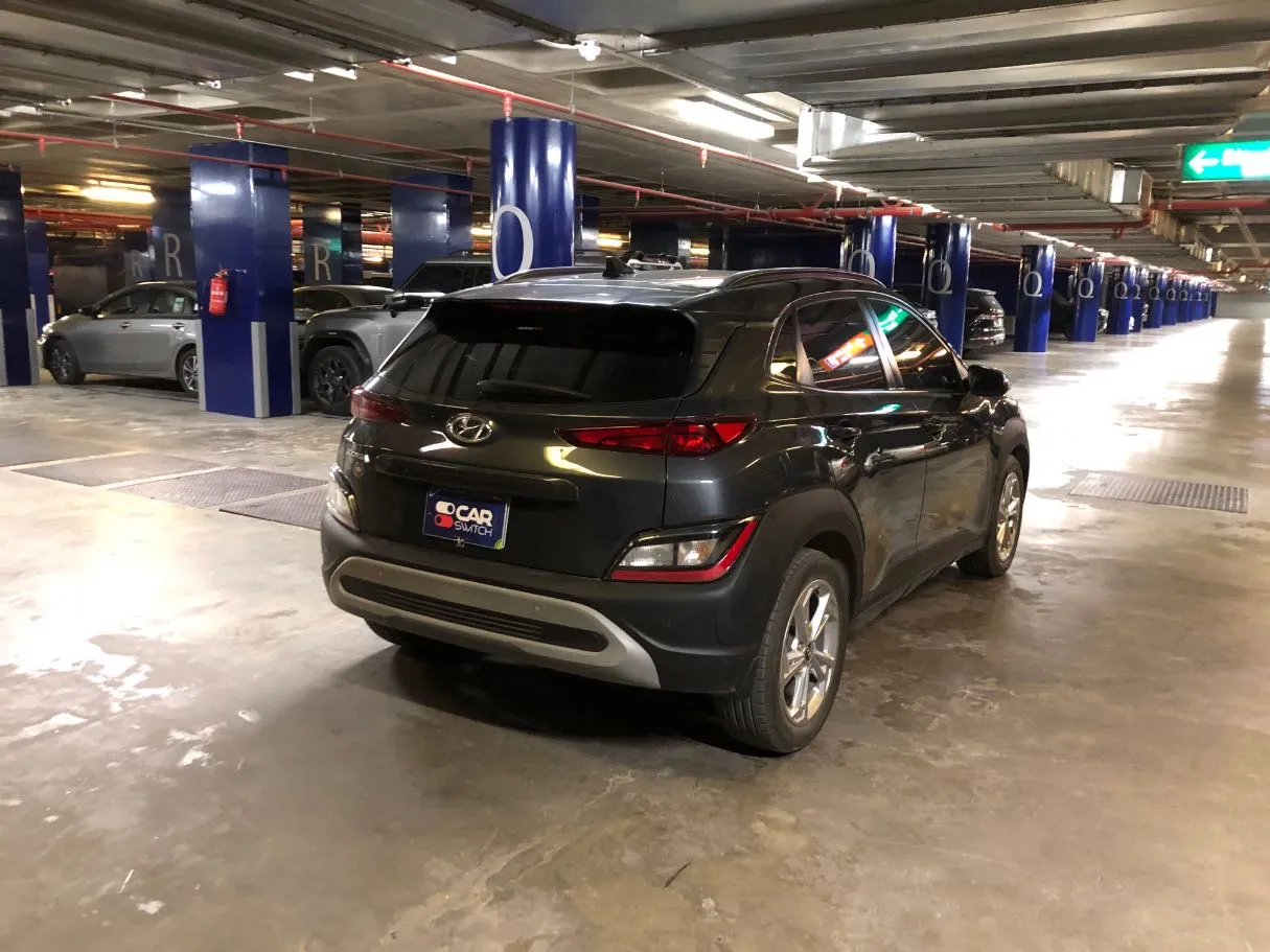 Car image 5