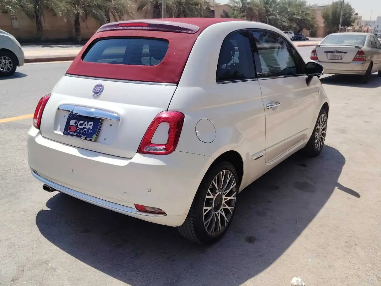 Car image 5