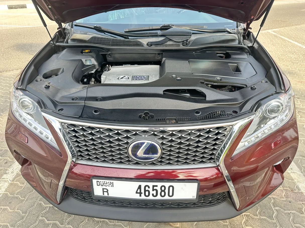 Car image 8