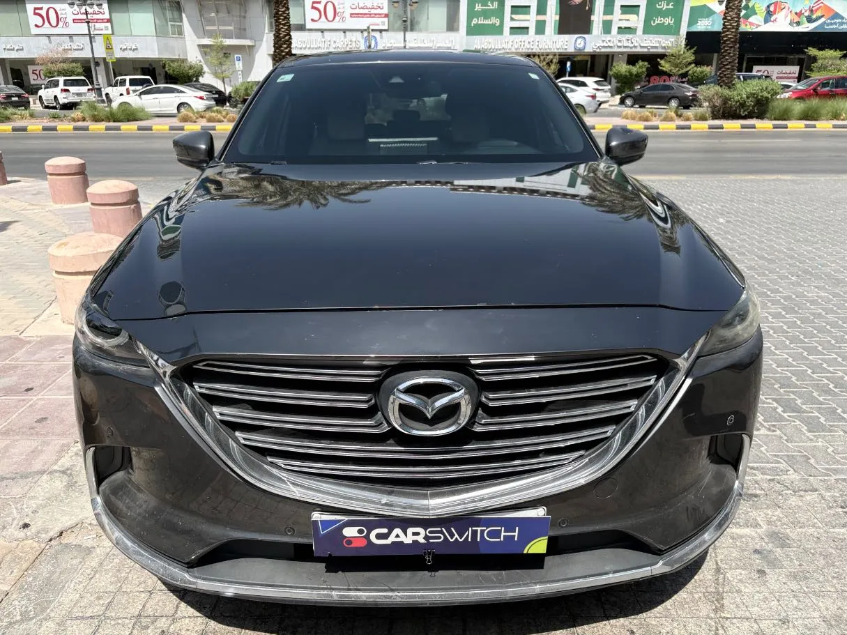 Car image 2