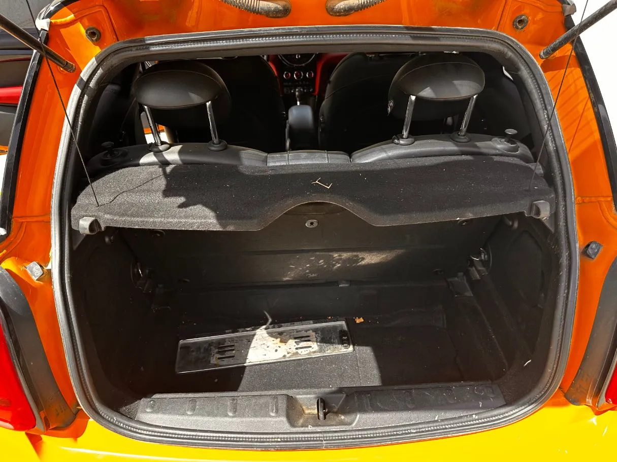 Car image 21