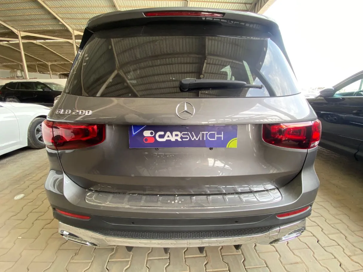Car image 6