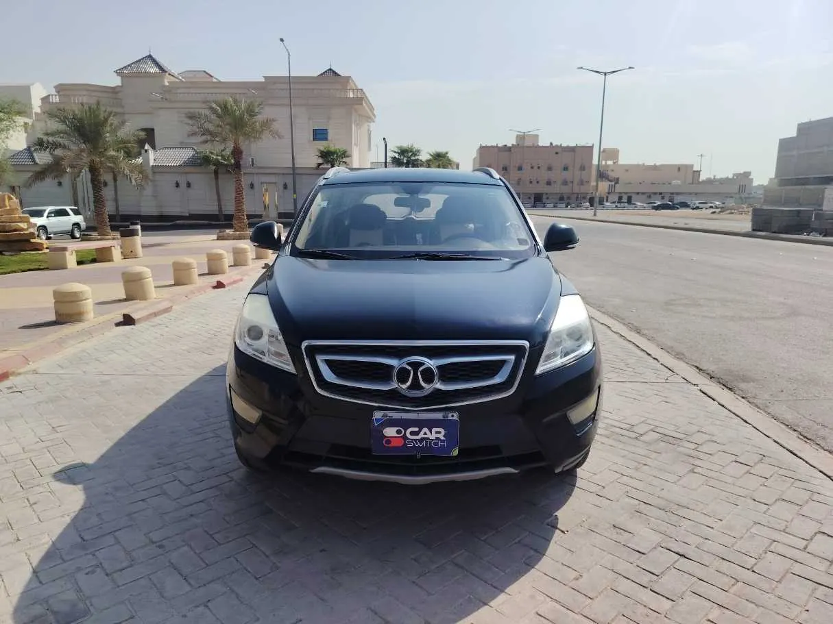 Car image 2