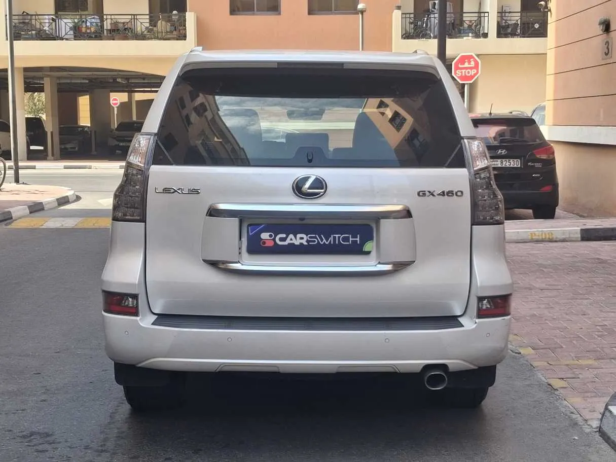 Car image 6