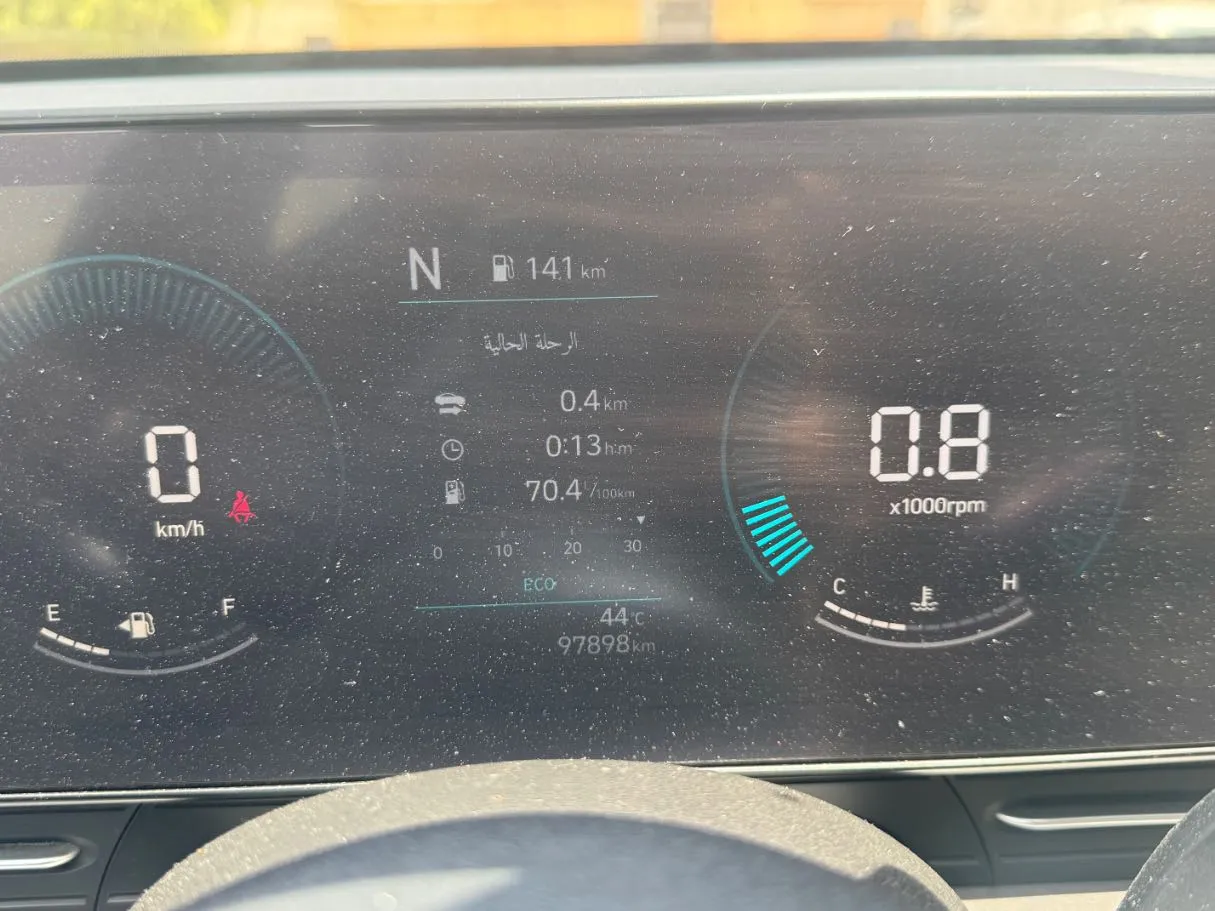Car image 18