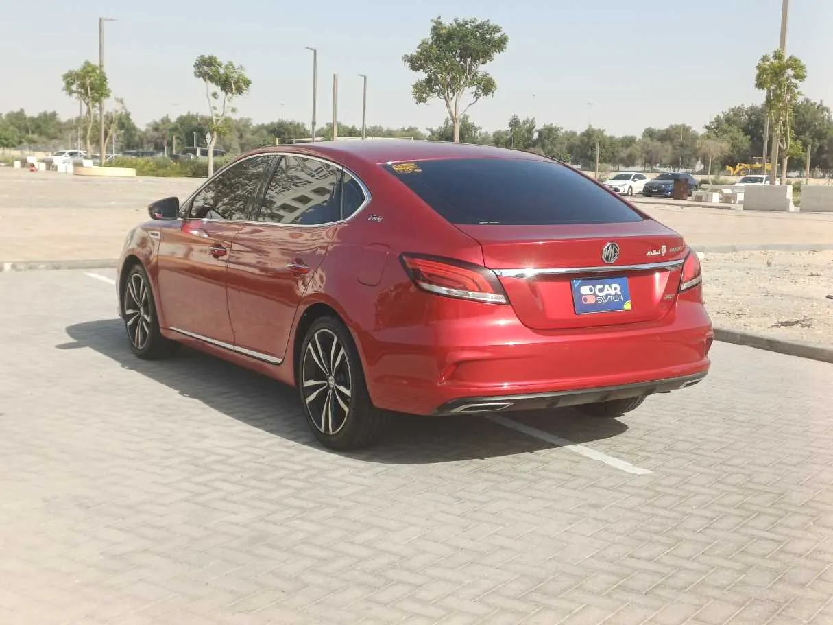 Car image 7