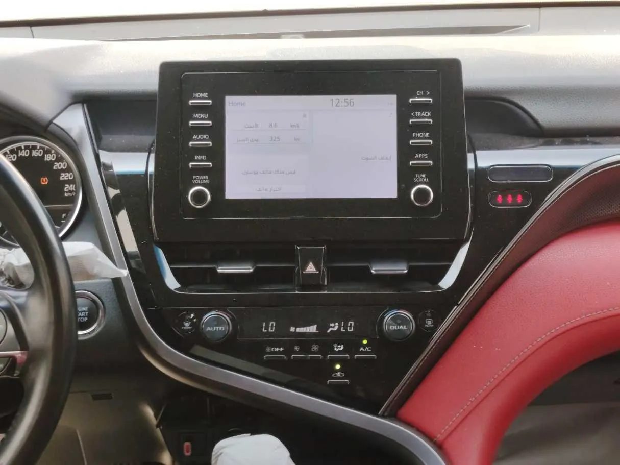 Car image 21