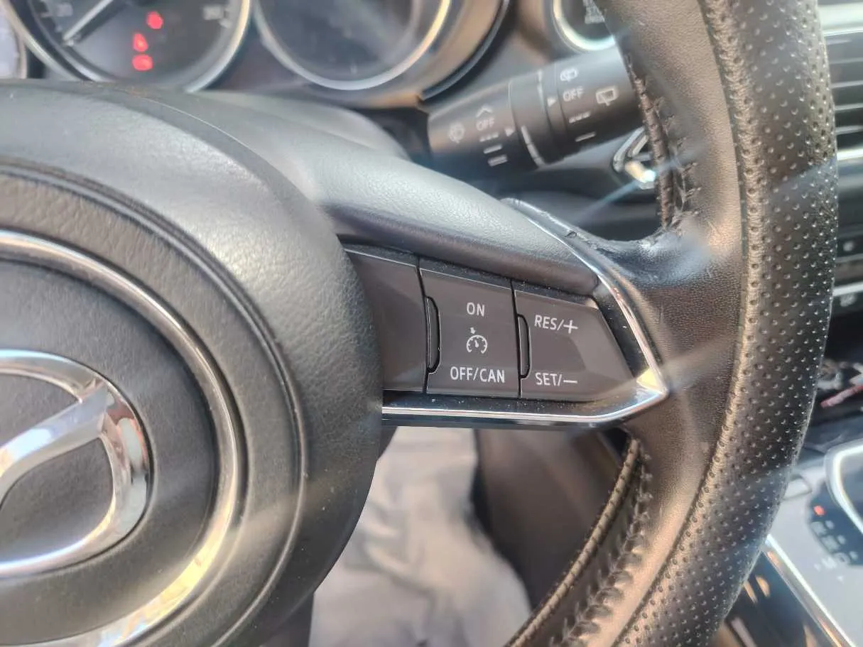 Car image 42