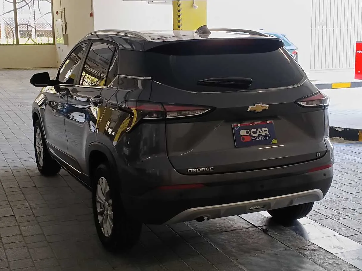 Car image 7