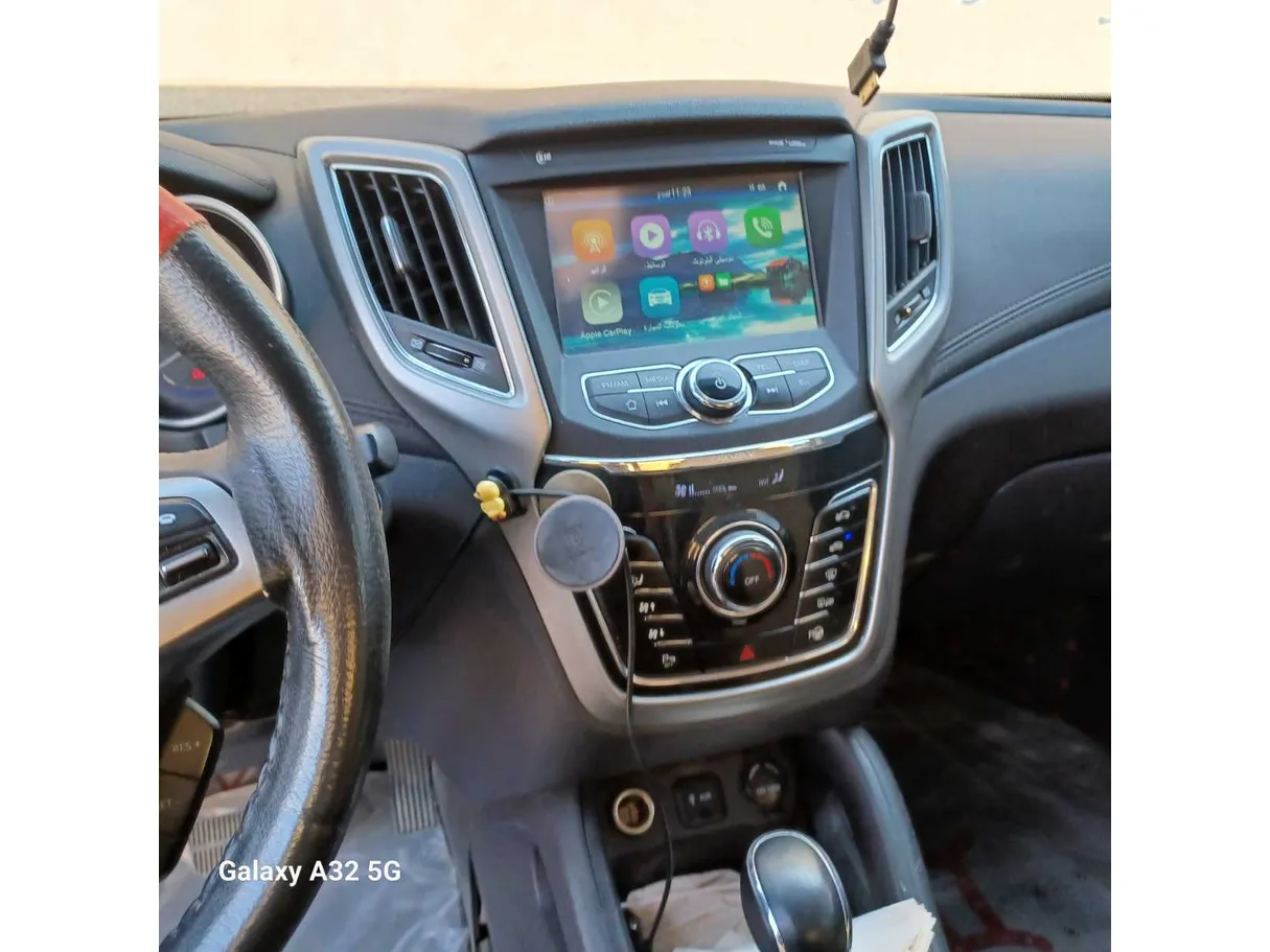 Car image 20