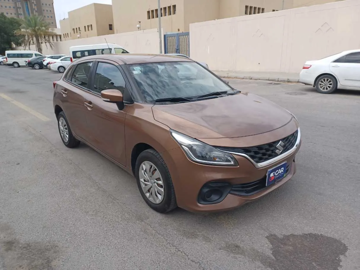 Car image 3
