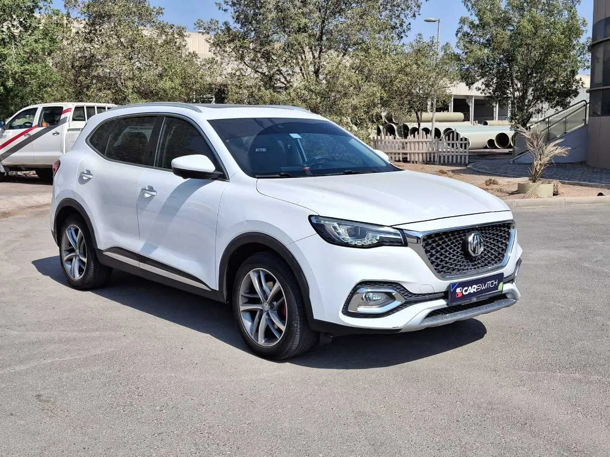Car image 3