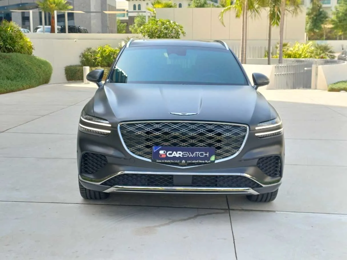 Car image 2
