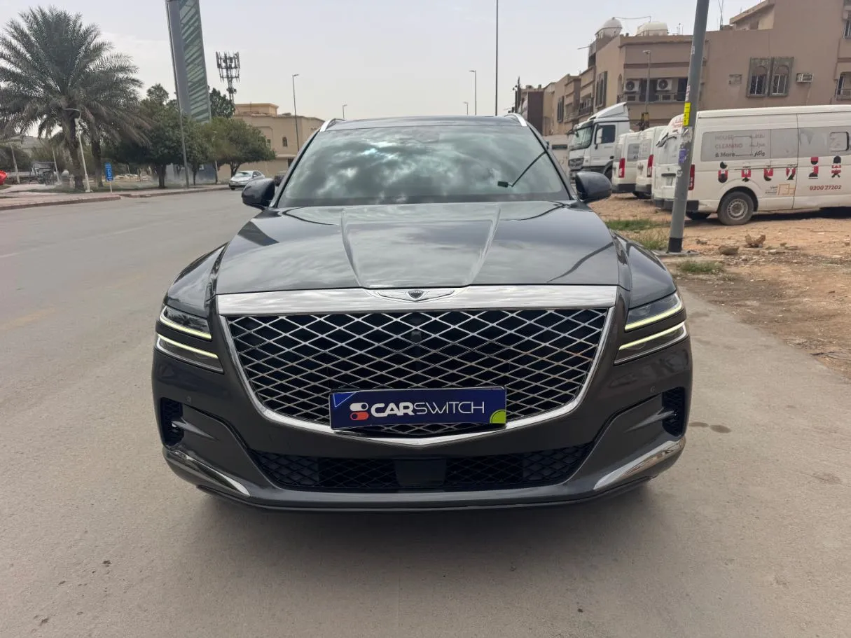 Car image 2