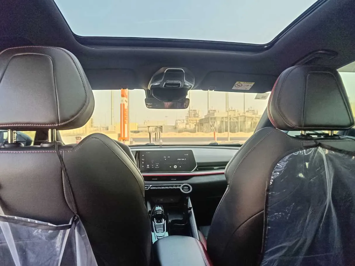 Car image 20