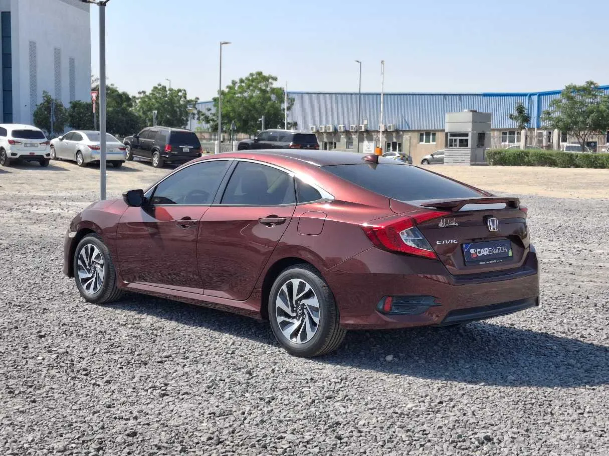 Car image 5