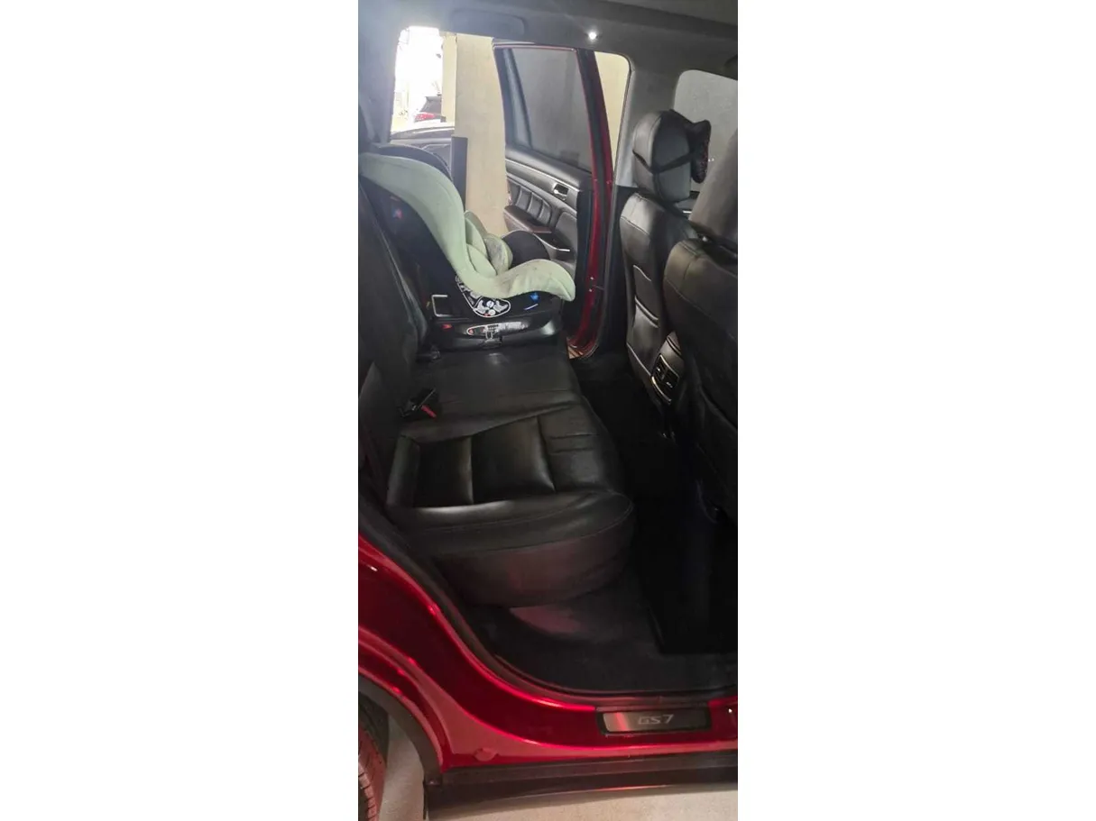 Car image 29