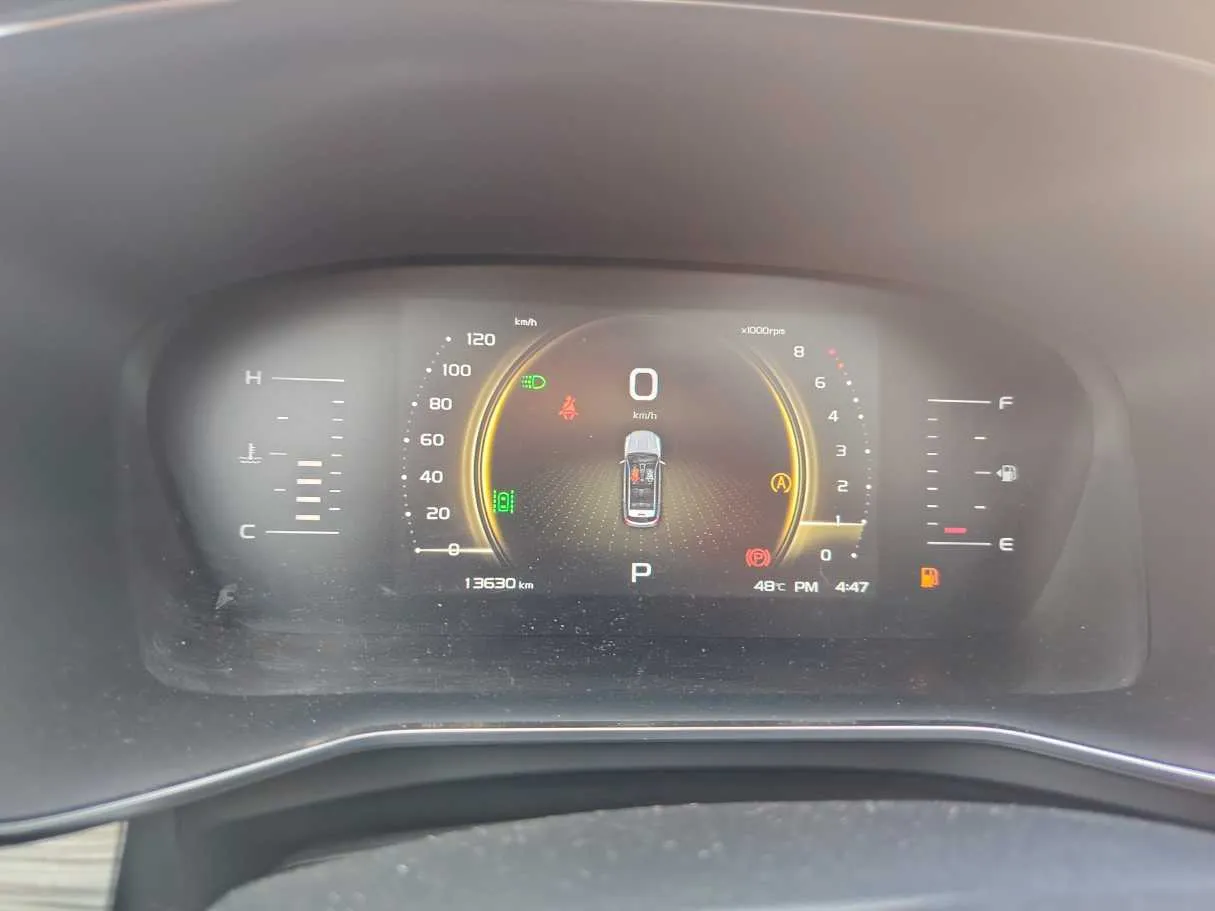Car image 23