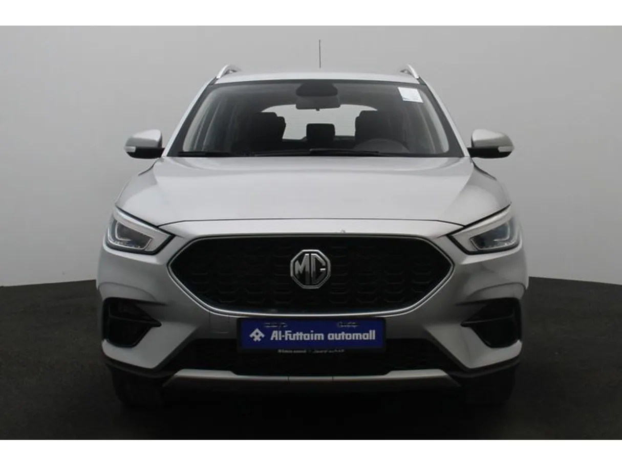 Car image 11