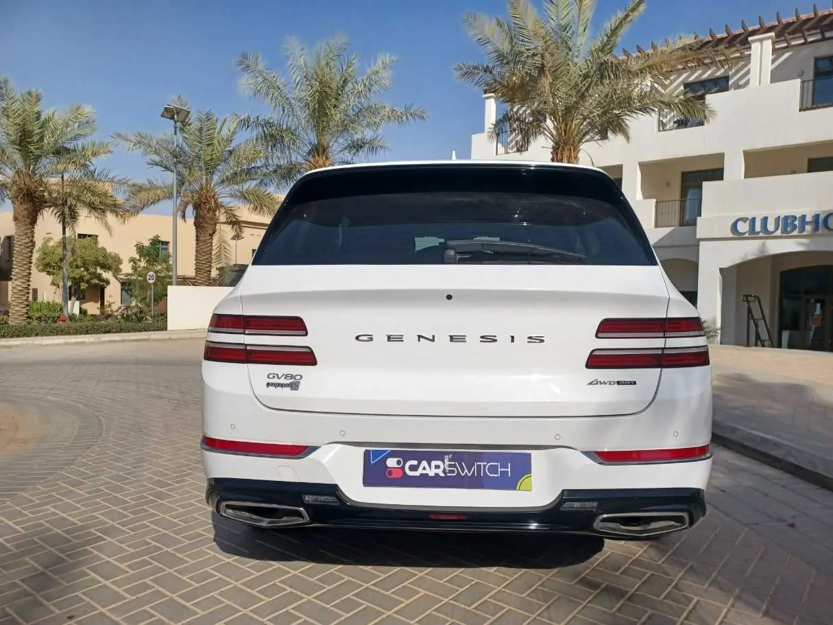 Car image 6