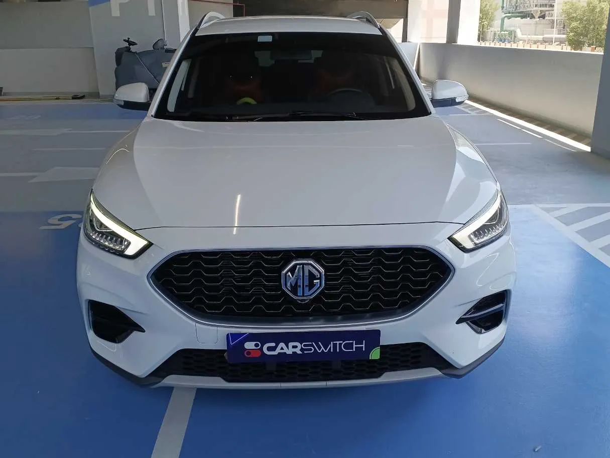 Car image 2