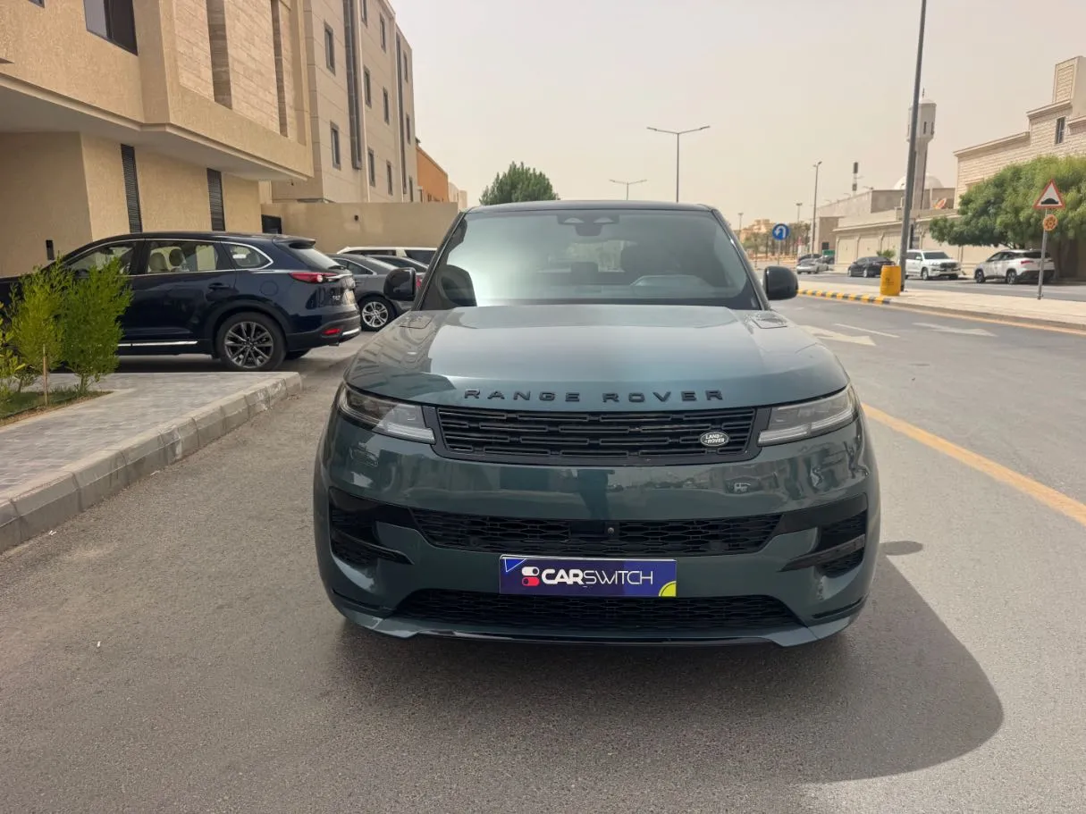Car image 2