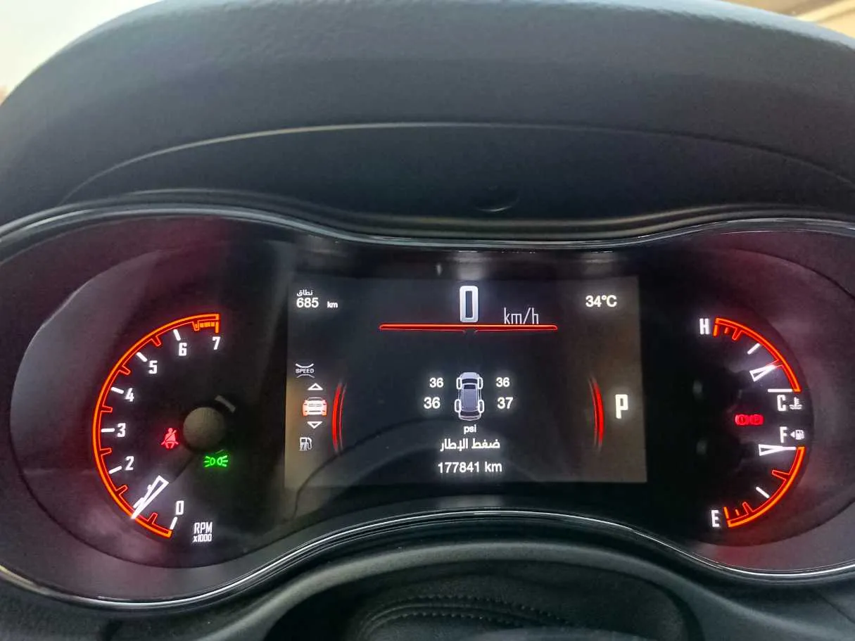 Car image 27