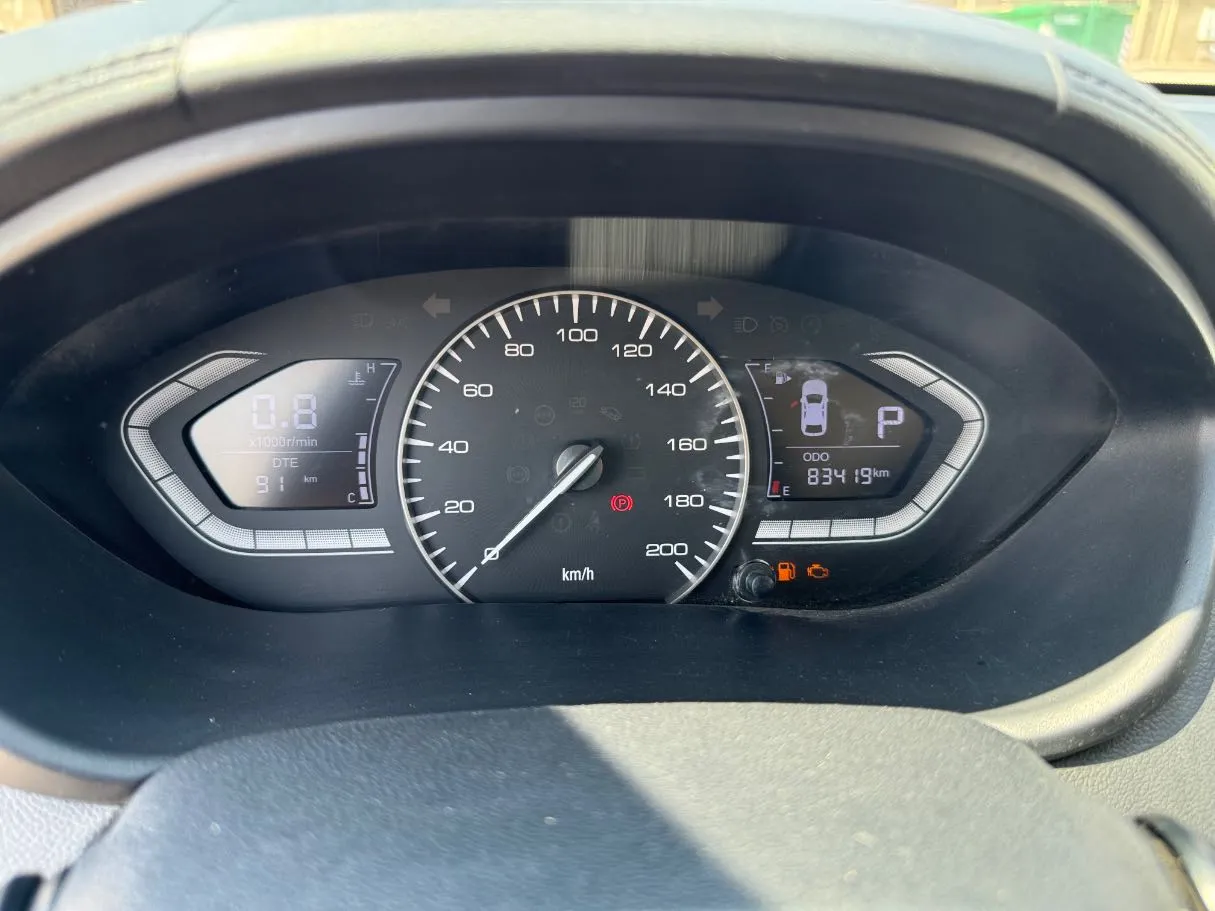Car image 21