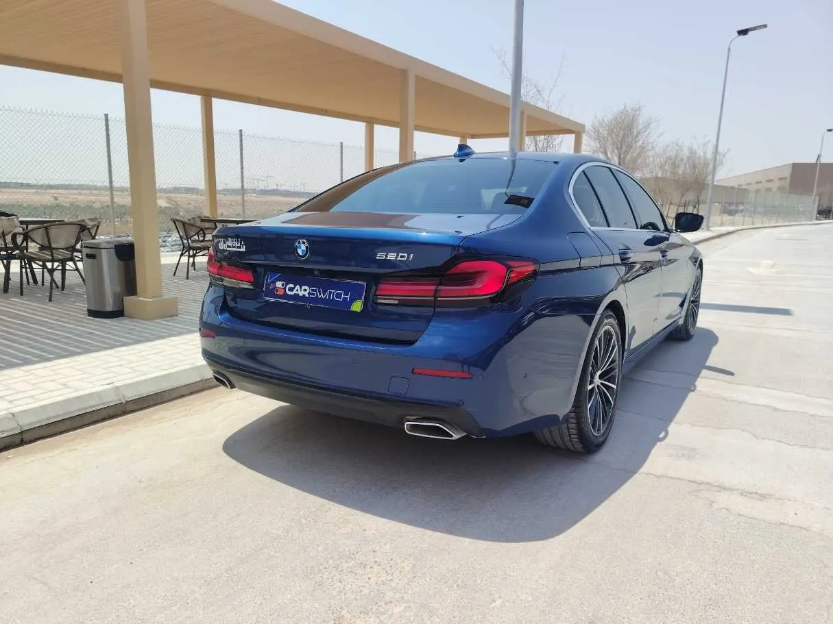 Car image 6
