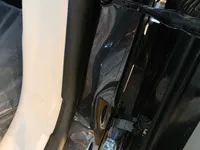 الباب الأمامى الأيمن