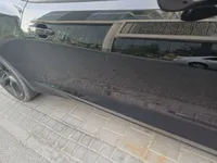 الباب الأمامى الأيمن