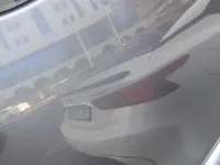 الباب الأمامى الأيمن