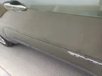 الباب الأمامى الأيمن
