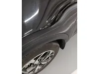 الباب الأمامى الأيسر