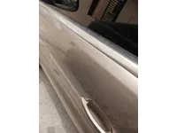 الباب الأمامى الأيسر