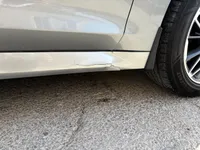 عتبة الجانب الأيمن