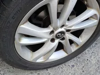 Car Rims (scratch & dent free)
