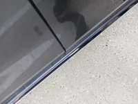 الباب الأمامى الأيسر