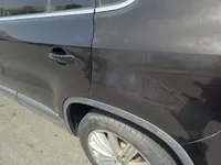 الباب الخلفى الأيسر