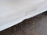 الباب الأمامى الأيسر