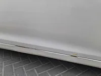 الباب الأمامى الأيمن