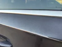 الباب الأمامى الأيمن