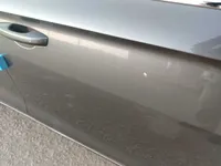 الباب الأمامى الأيسر