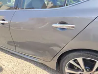 الباب الخلفى الأيسر