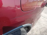 الباب الأمامى الأيسر